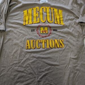 Mecum Auctions T-shirt hirt